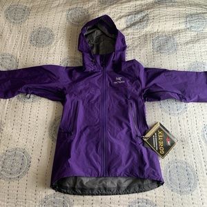 Arc’teryx Women’s Beta AR Jacket